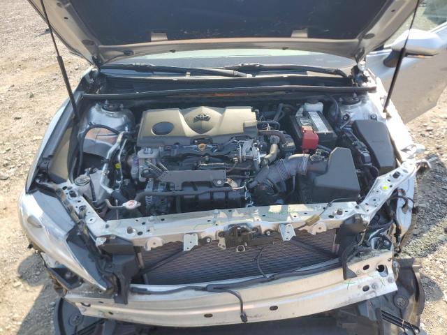 4T1B11HK3KU783713 - 2019 TOYOTA CAMRY L 银色 照片 11