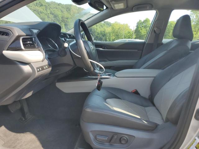 4T1B11HK3KU783713 - 2019 TOYOTA CAMRY L 银色 照片 7