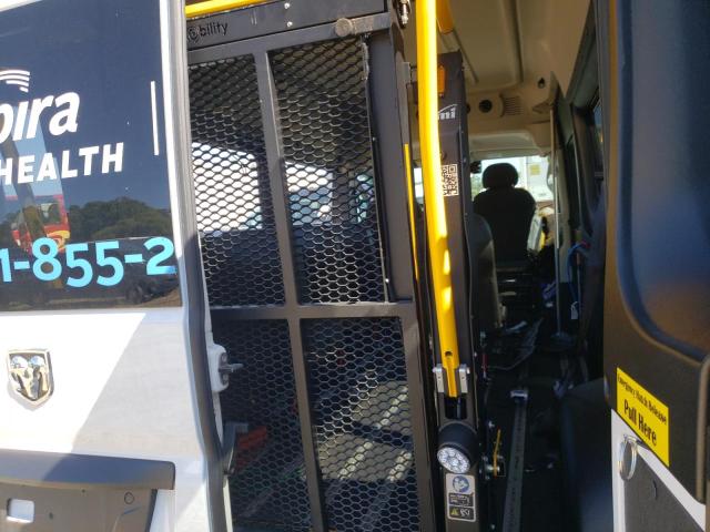 3C6LRVDG5NE102794 - 2022 RAM PROMASTER 2500 HIGH Blau Foto 10