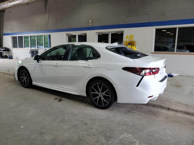 4T1T11AK6RU863516 - 2024 TOYOTA CAMRY SE NIGHT SHADE WHITE photo 2