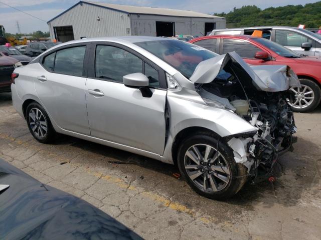 3N1CN8EV3PL855471 - 2023 NISSAN VERSA SV SILVER photo 4