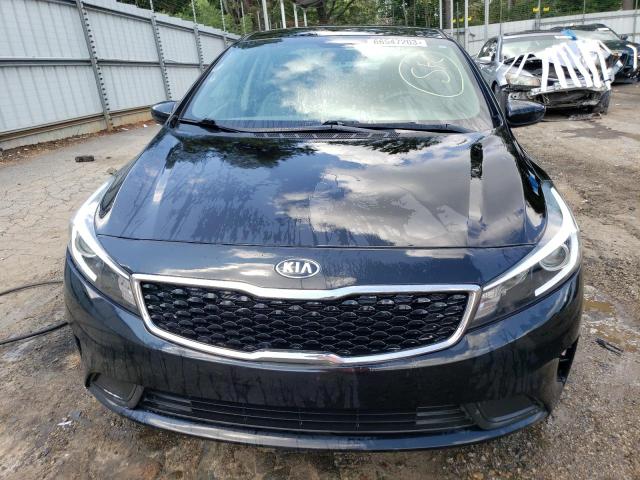 3KPFK4A71JE229268 - 2018 KIA FORTE LX BLACK photo 5