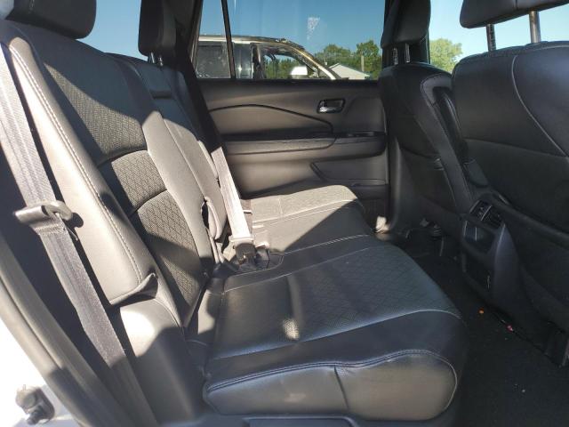 5FNYF7H50KB003799 - 2019 HONDA PASSPORT EXL 银色 照片 11