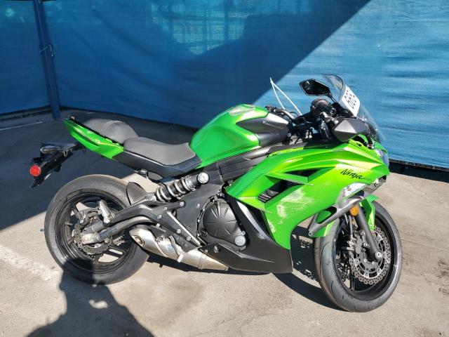 JKAEXEE13CDA00908 - 2012 KAWASAKI EX650 EC GREEN photo 1