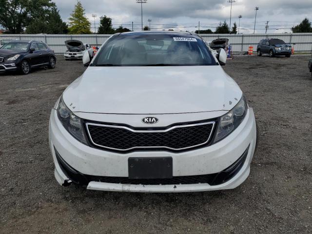 5XXGR4A62DG161954 - 2013 KIA OPTIMA SX WHITE photo 5