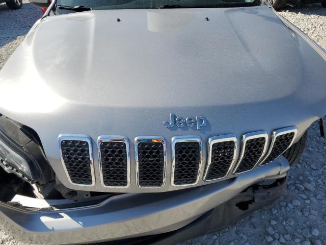 1C4PJMLX6KD138987 - 2019 JEEP CHEROKEE LATITUDE PLUS SILVER photo 12