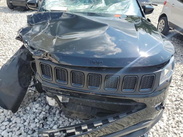 3C4NJDBB8LT160594 - 2020 JEEP COMPASS LATITUDE BLACK photo 11