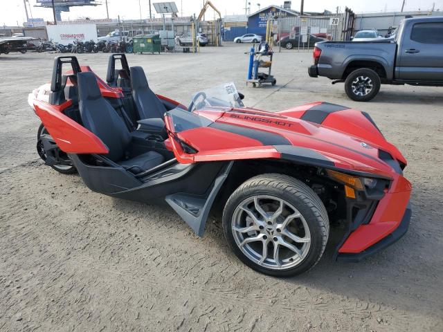 57XAAPGD1M8143461 - 2021 POLARIS SLINGSHOT SL RED photo 4