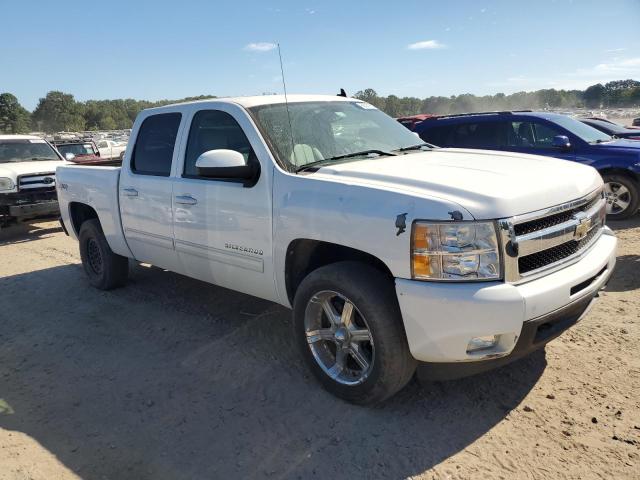 3GCRKTE23AG189446 - 2010 CHEVROLET SILVERADO K1500 LTZ WHITE photo 4