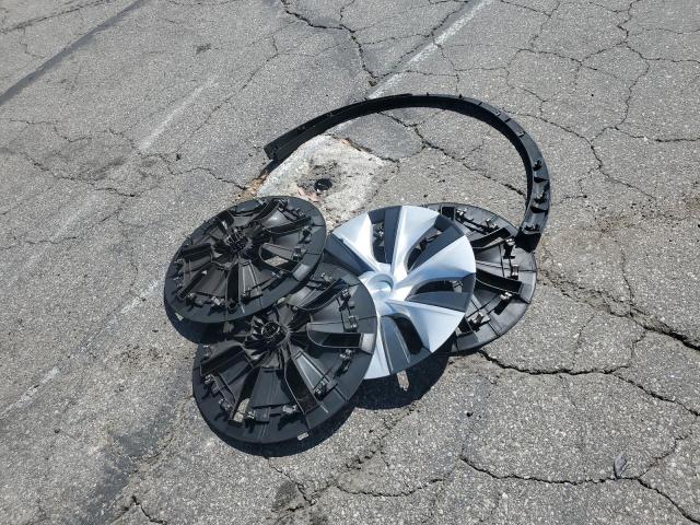 7SAYGDED4RF050208 - 2024 TESLA MODEL Y 黑色 照片 12