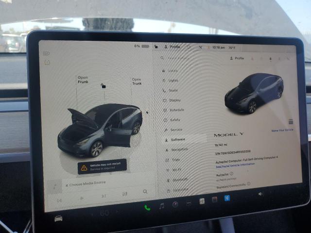 7SAYGDED4RF050208 - 2024 TESLA MODEL Y 黑色 照片 9