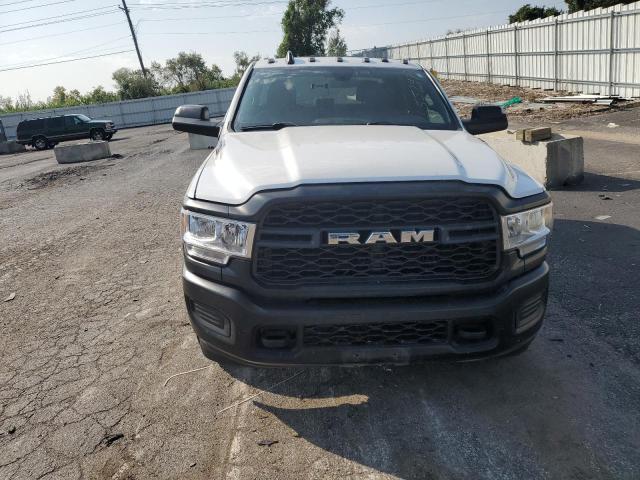 3C6UR4HJ4MG522263 - 2021 RAM 2500 TRADESMAN WHITE photo 5