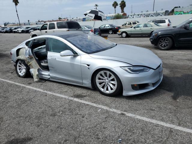 5YJSA1E22GF146272 - 2016 TESLA MODEL S Արծաթագույն լուսանկար 4