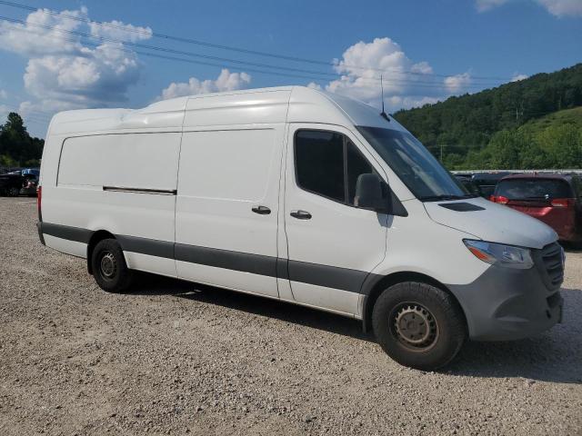 W1W4DDHY8MT050631 - 2021 MERCEDES-BENZ SPRINTER 2500 WHITE photo 4