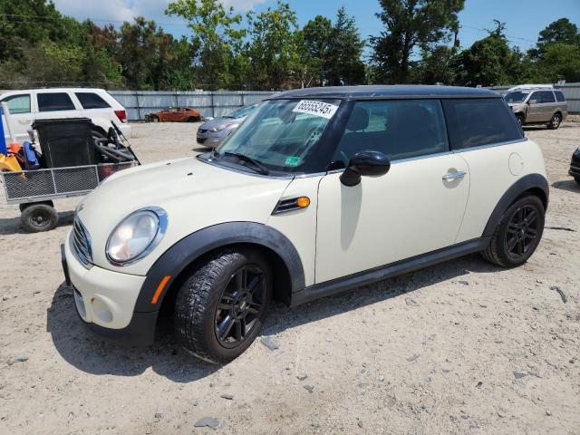 2013 MINI COOPER, null
