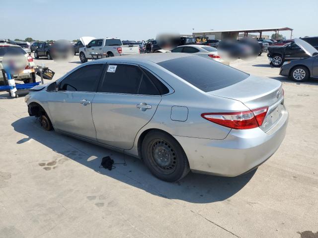 4T4BF1FK3GR566292 - 2016 TOYOTA CAMRY LE SILVER photo 2