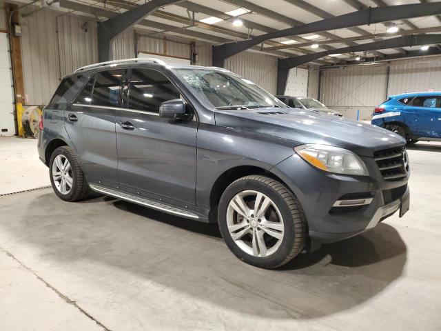 4JGDA5HB5EA339660 - 2014 MERCEDES-BENZ ML 350 4MATIC CHARCOAL photo 4
