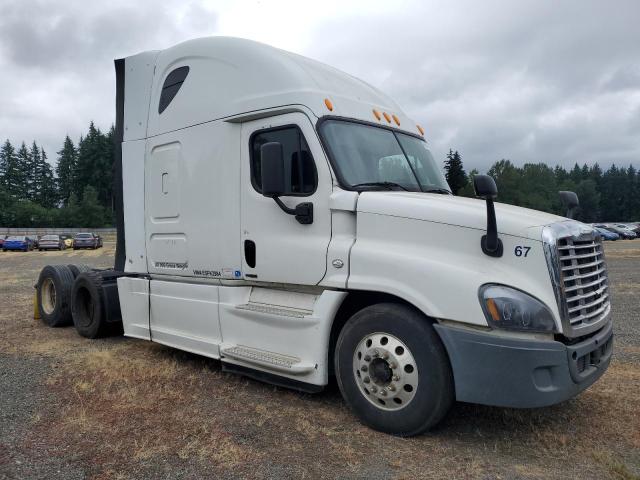 2014 FREIGHTLINER CASCADIA 1, 