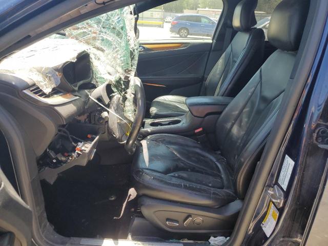 5LMCJ2C93HUL04887 - 2017 LINCOLN MKC SELECT BLUE photo 7