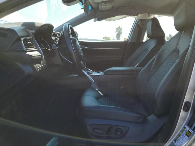 4T1B11HK3KU800056 - 2019 TOYOTA CAMRY L 银色 照片 7