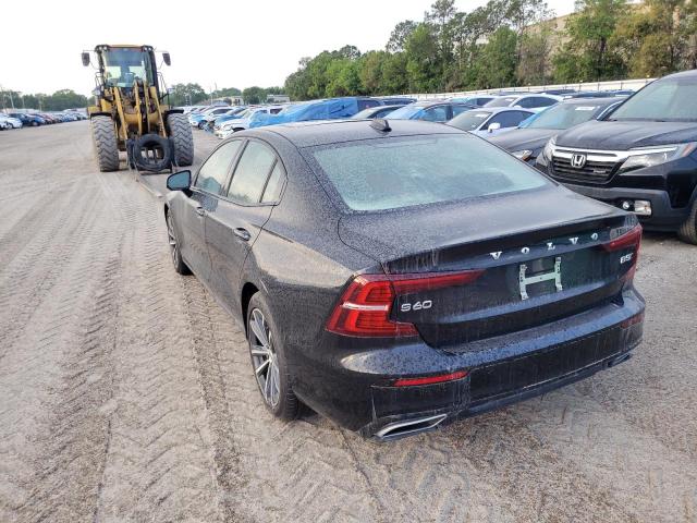 7JRL12TZ5NG177725 - 2022 VOLVO S60 B5 MOMENTUM BLACK photo 3