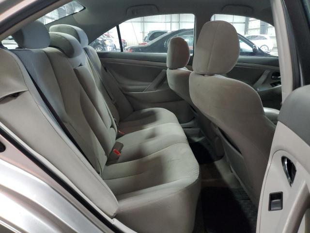 4T4BE46K39R075731 - 2009 TOYOTA CAMRY BASE SILVER photo 10
