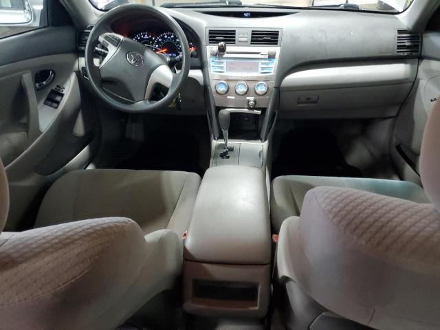 4T4BE46K39R075731 - 2009 TOYOTA CAMRY BASE SILVER photo 8