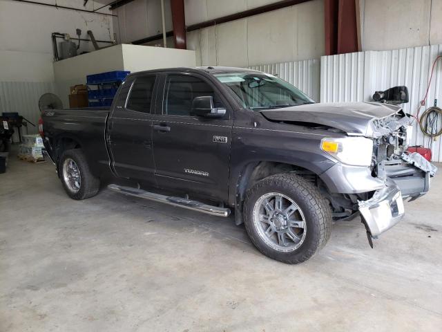 5TFUW5F10GX568571 - 2016 TOYOTA TUNDRA DOUBLE CAB SR/SR5 GRAY photo 4