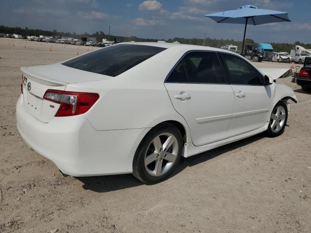 4T1BF1FK8DU697496 - 2013 TOYOTA CAMRY L WHITE photo 3