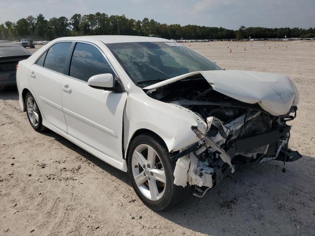 4T1BF1FK8DU697496 - 2013 TOYOTA CAMRY L WHITE photo 4