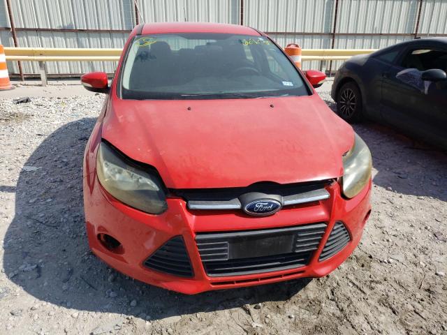 1FADP3K21DL272743 - 2013 FORD FOCUS SE RED photo 5
