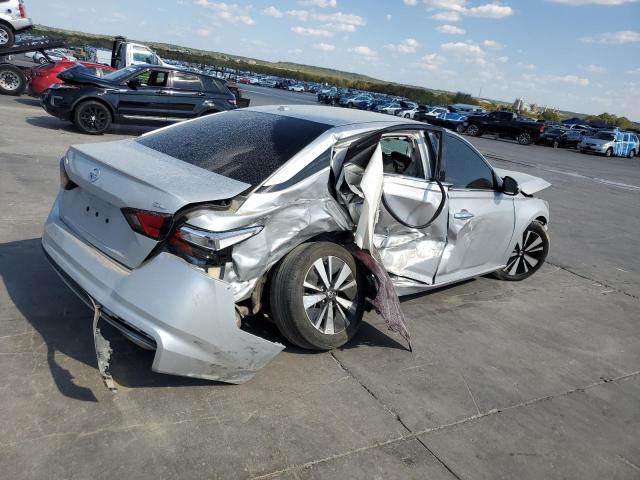 1N4BL4EVXLC135944 - 2020 NISSAN ALTIMA SL SILVER photo 3