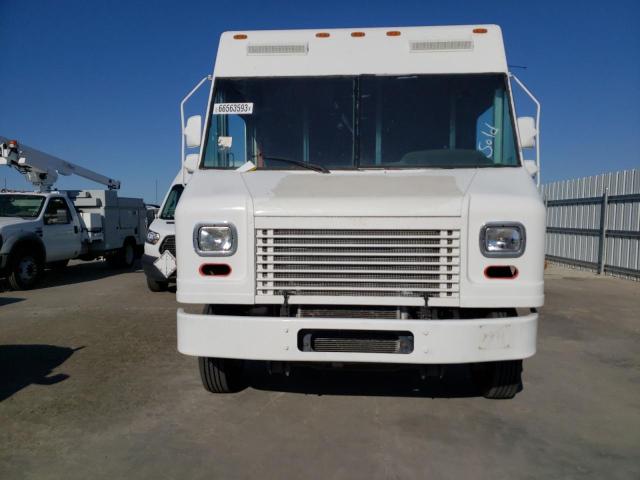 5B4LDG299A3443761 - 2010 WORKHORSE CUSTOM CHASSIS COMMERCIAL W62 WHITE photo 5