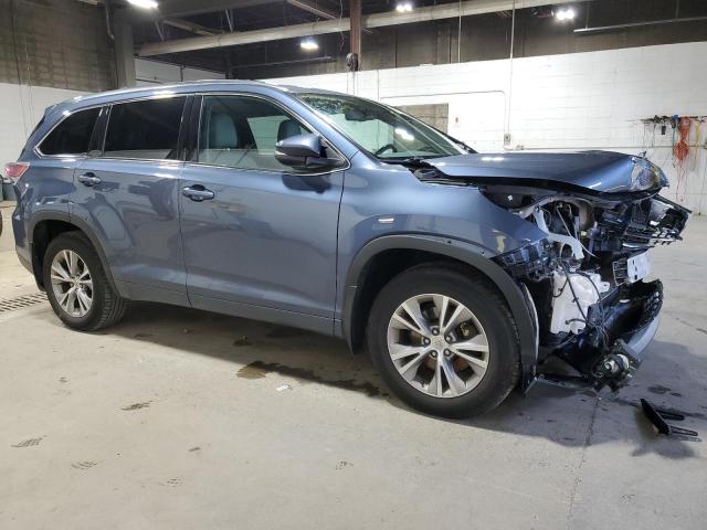 5TDJKRFH6FS195947 - 2015 TOYOTA HIGHLANDER XLE BLUE photo 4