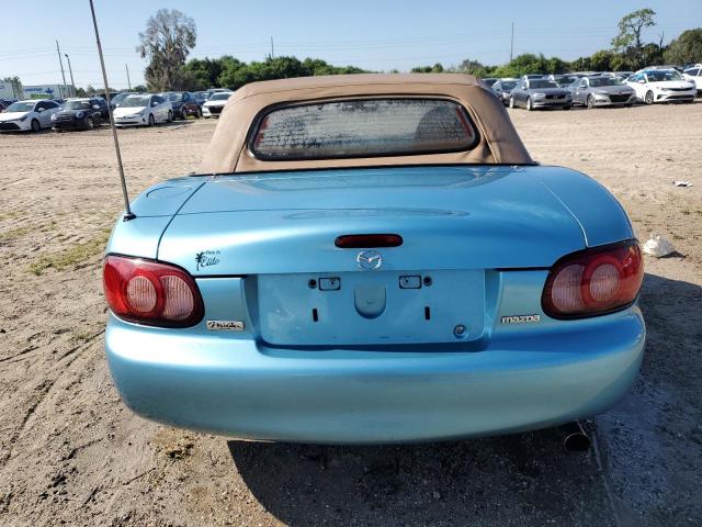 JM1NB353610211399 - 2001 MAZDA MX-5 MIATA BASE TURQUOISE photo 6