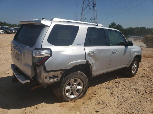 JTEBU5JR6H5421982 - 2017 TOYOTA 4RUNNER SR5/SR5 PREMIUM 银色 照片 3