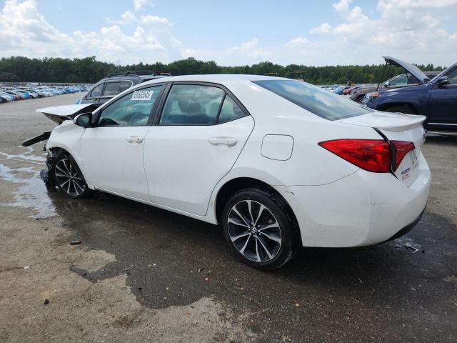 2T1BURHE6HC851402 - 2017 TOYOTA COROLLA L WHITE photo 2