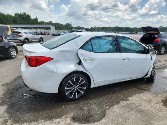 2T1BURHE6HC851402 - 2017 TOYOTA COROLLA L WHITE photo 3