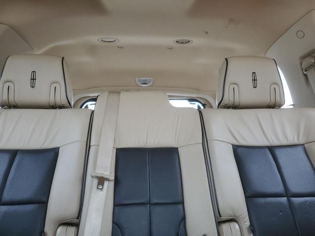 5LMFU28548LJ09316 - 2008 LINCOLN NAVIGATOR 白色 照片 10