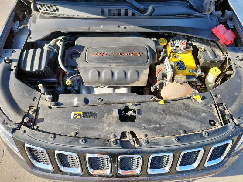3C4NJDCB1MT578527 - 2021 JEEP COMPASS LIMITED GRAY photo 12