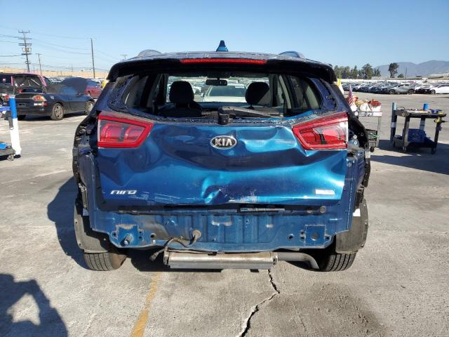 KNDCB3LC7J5157611 - 2018 KIA NIRO FE BLUE photo 6