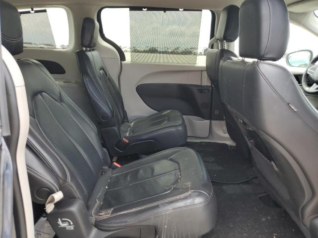 2C4RC1BG0NR188370 - 2022 CHRYSLER PACIFICA TOURING L GRAY photo 11