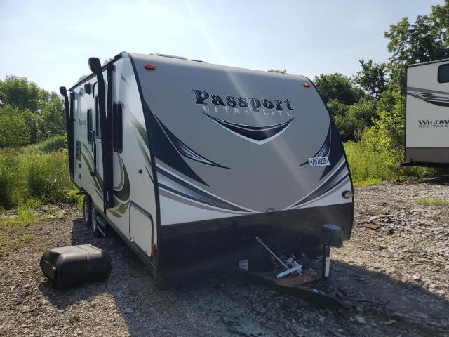 4YDT19927JT410066 - 2018 KEYSTONE PASSPORT TWO TONE photo 1