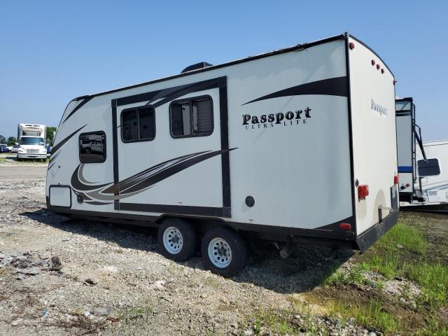 4YDT19927JT410066 - 2018 KEYSTONE PASSPORT TWO TONE photo 3