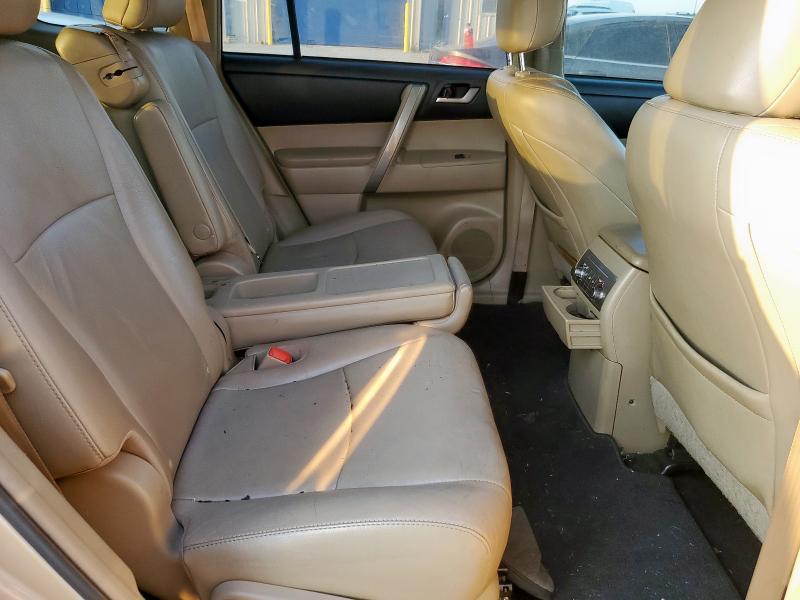 5TDZK3EH2BS042879 - 2011 TOYOTA HIGHLANDER BASE GOLD photo 11