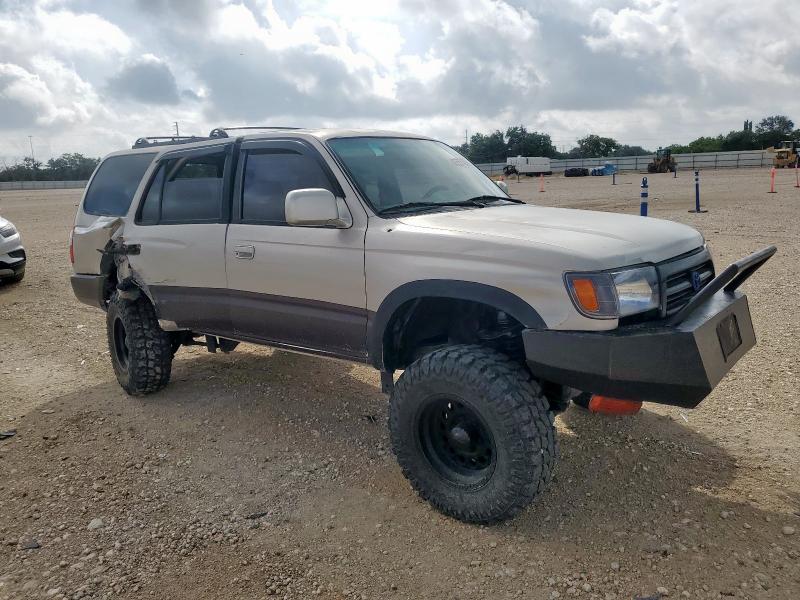 JT3GN86R0W0078912 - 1998 TOYOTA 4RUNNER SR5 Gümüş fotoğraf 4