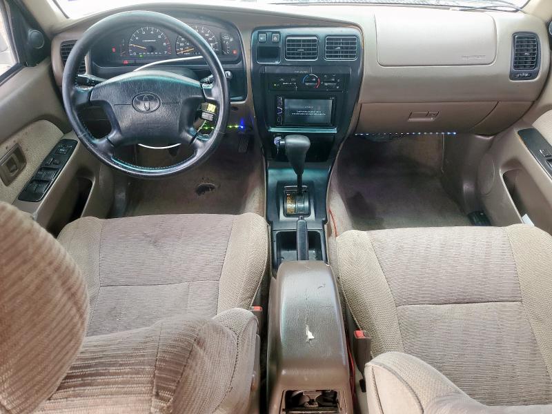 JT3GN86R0W0078912 - 1998 TOYOTA 4RUNNER SR5 Gümüş fotoğraf 8