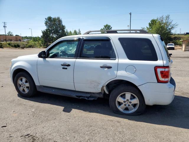 1FMCU0DG5AKD27679 - 2010 FORD ESCAPE XLT WHITE photo 2