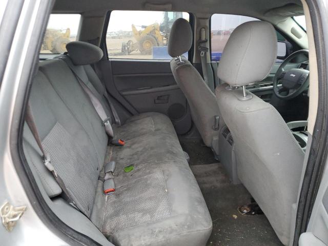 1J8GR48K27C541070 - 2007 JEEP GRAND CHER LAREDO SILVER photo 11
