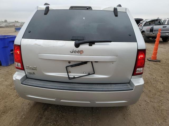 1J8GR48K27C541070 - 2007 JEEP GRAND CHER LAREDO SILVER photo 6